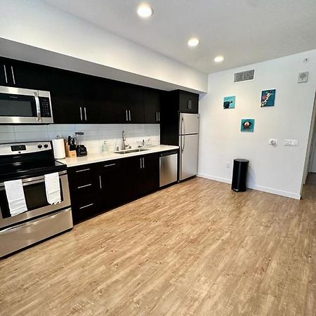 Studios Universal 10 Min Drive Free Parking And Wifi Los Angeles Zewnętrze zdjęcie