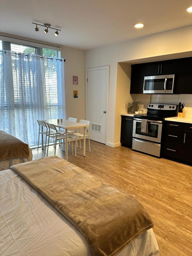 Studios Universal 10 Min Drive Free Parking And Wifi Los Angeles Zewnętrze zdjęcie